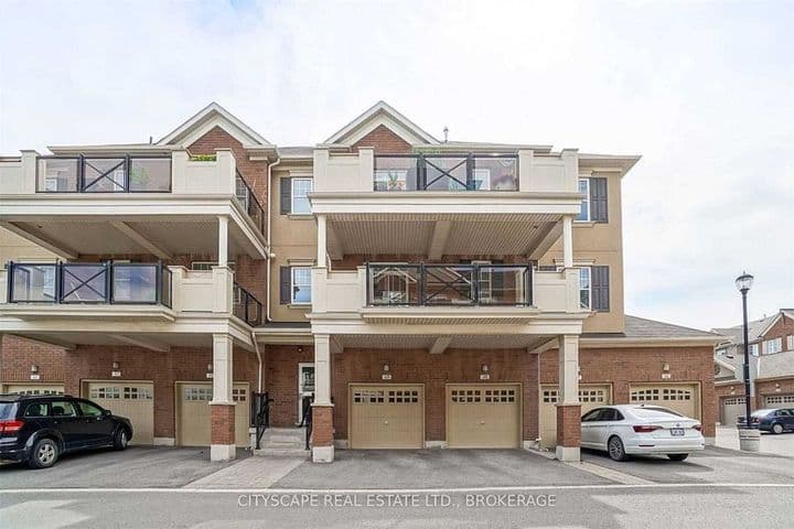 #211 - 263 Georgian Dr, Oakville - sold
